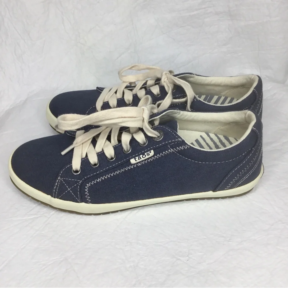 Taos Footwear taos star